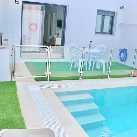 Casa Con Piscina De Agua Salada Ii Holiday home Conil De La Frontera
