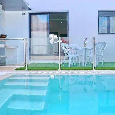 Casa Con Piscina De Agua Salada Ii Holiday home Conil De La Frontera