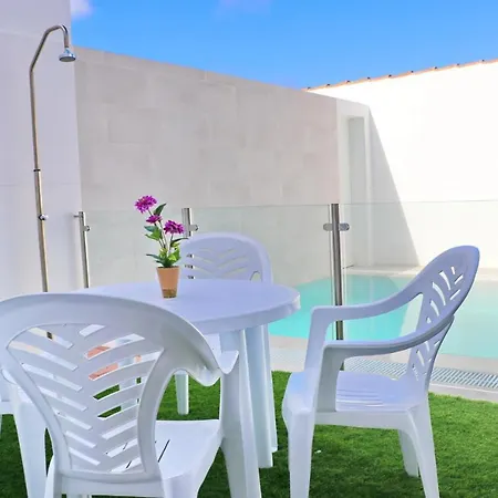 Casa Con Piscina De Agua Salada Ii *